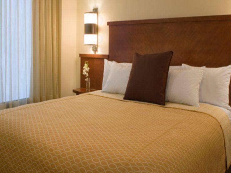 Hyatt Place Atlanta Buckhead Екстер'єр фото