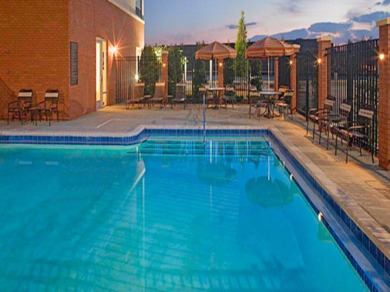 Hyatt Place Atlanta Buckhead Екстер'єр фото
